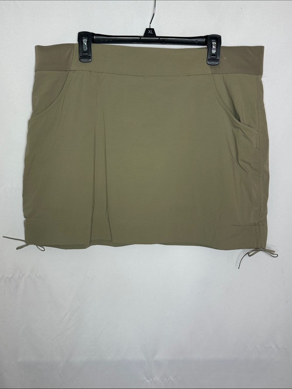 COLUMBIA | Green Khaki Omni-Shield Performance Skort Women’s Size 1X and 2X